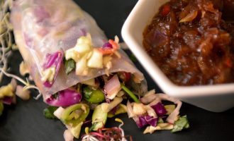 Rice paper rolls with Vietnamese dipping sauce
